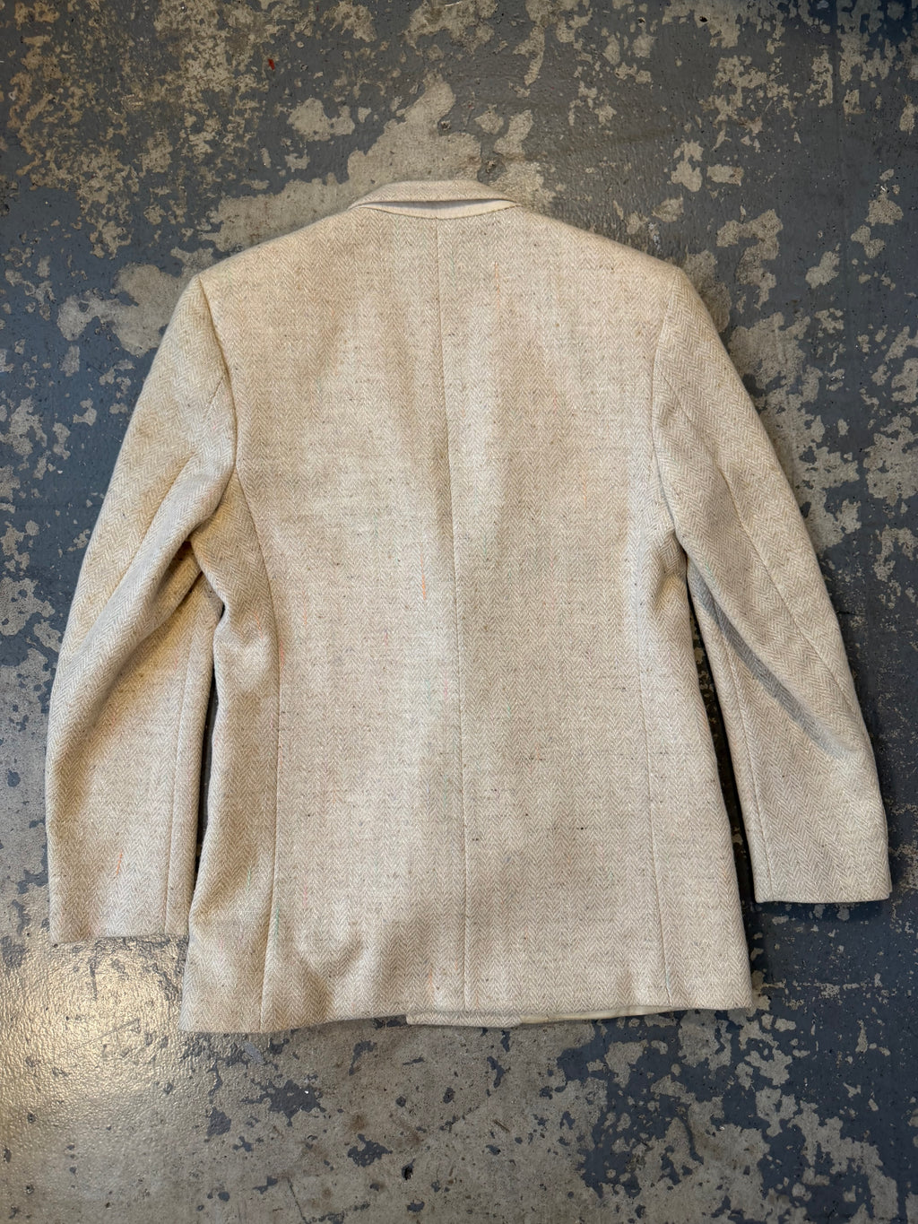 Vittori Vasari wool rainbow product photo