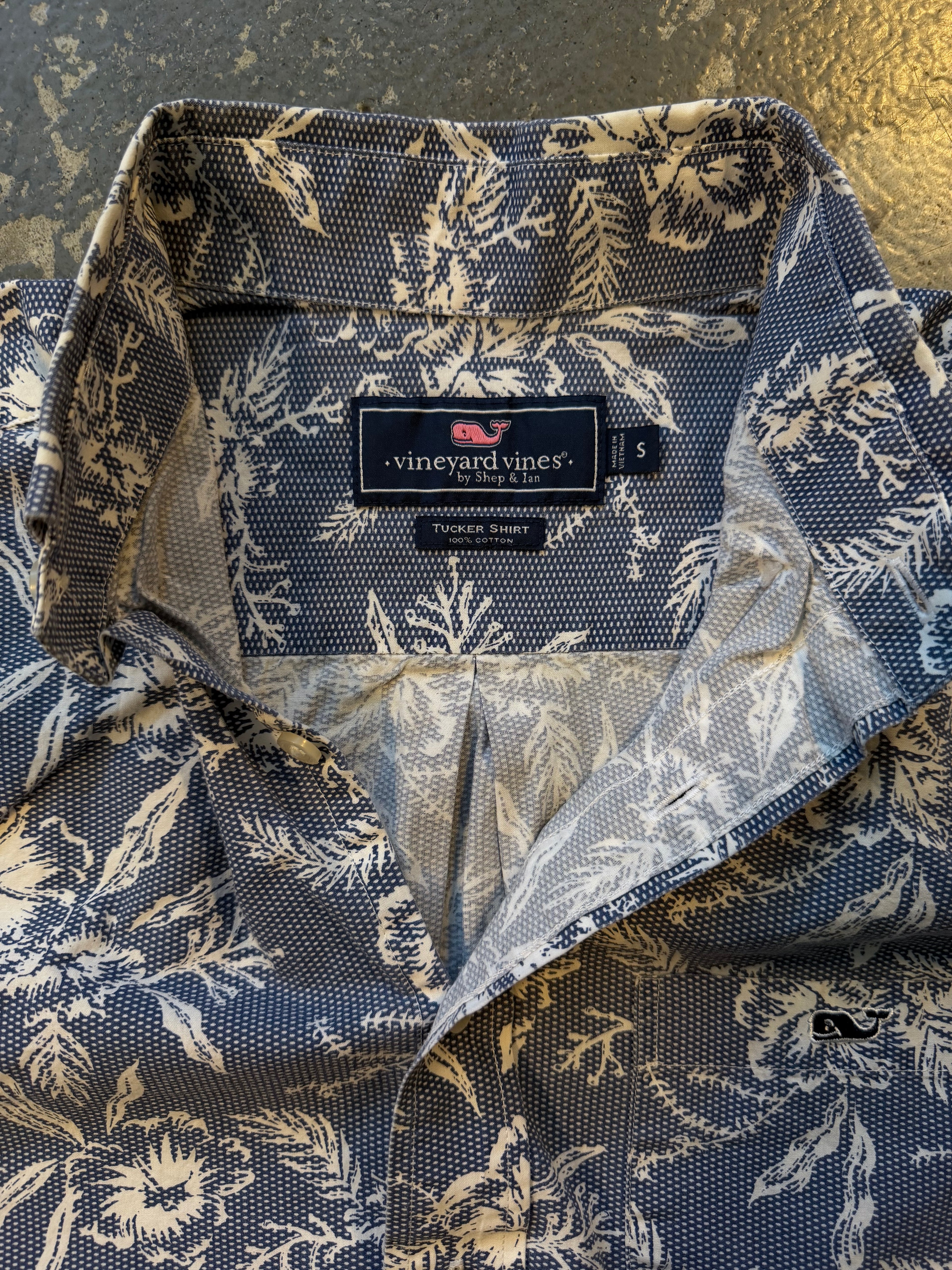 Vineyard Vines Hawaiian Shirt