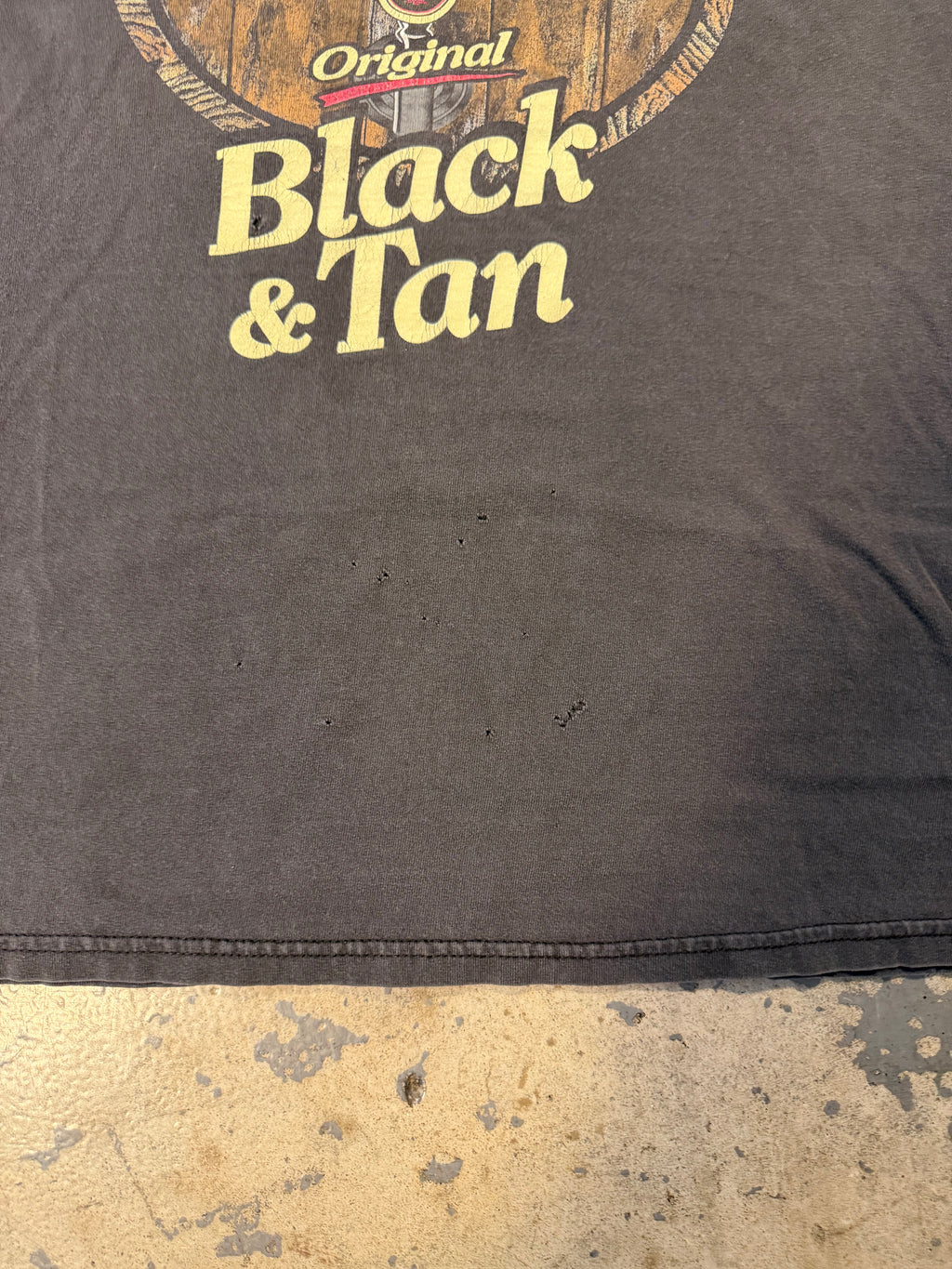 Black & Tan Gildan product photo