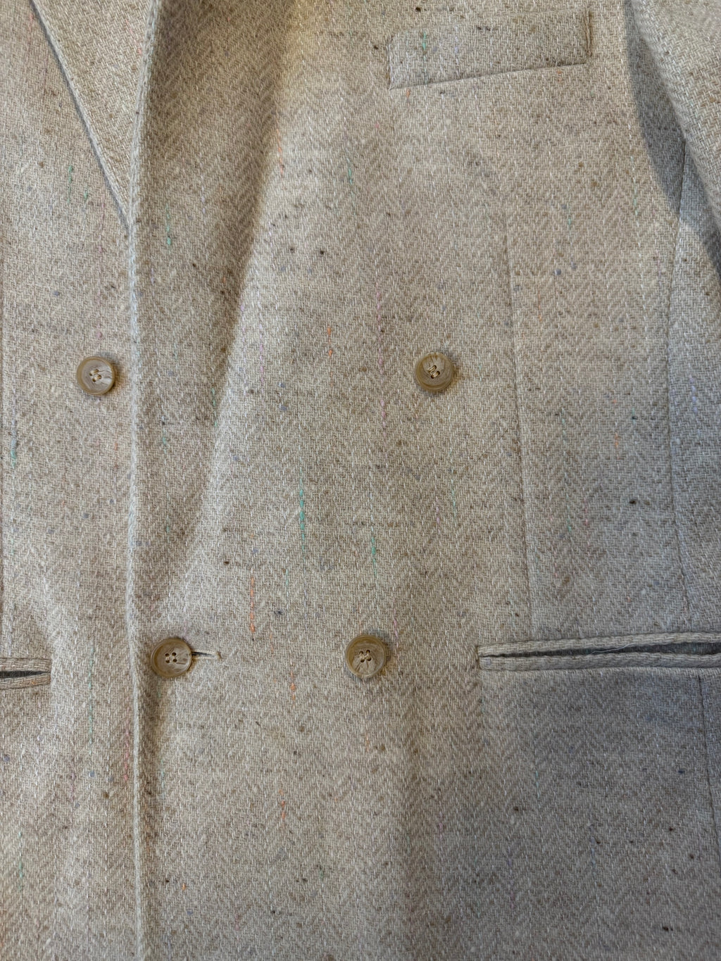 Vittori Vasari wool rainbow product photo