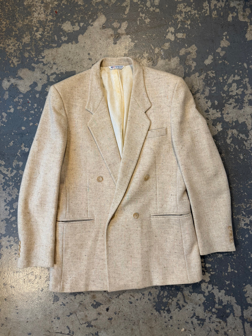 Vittori Vasari wool rainbow product photo