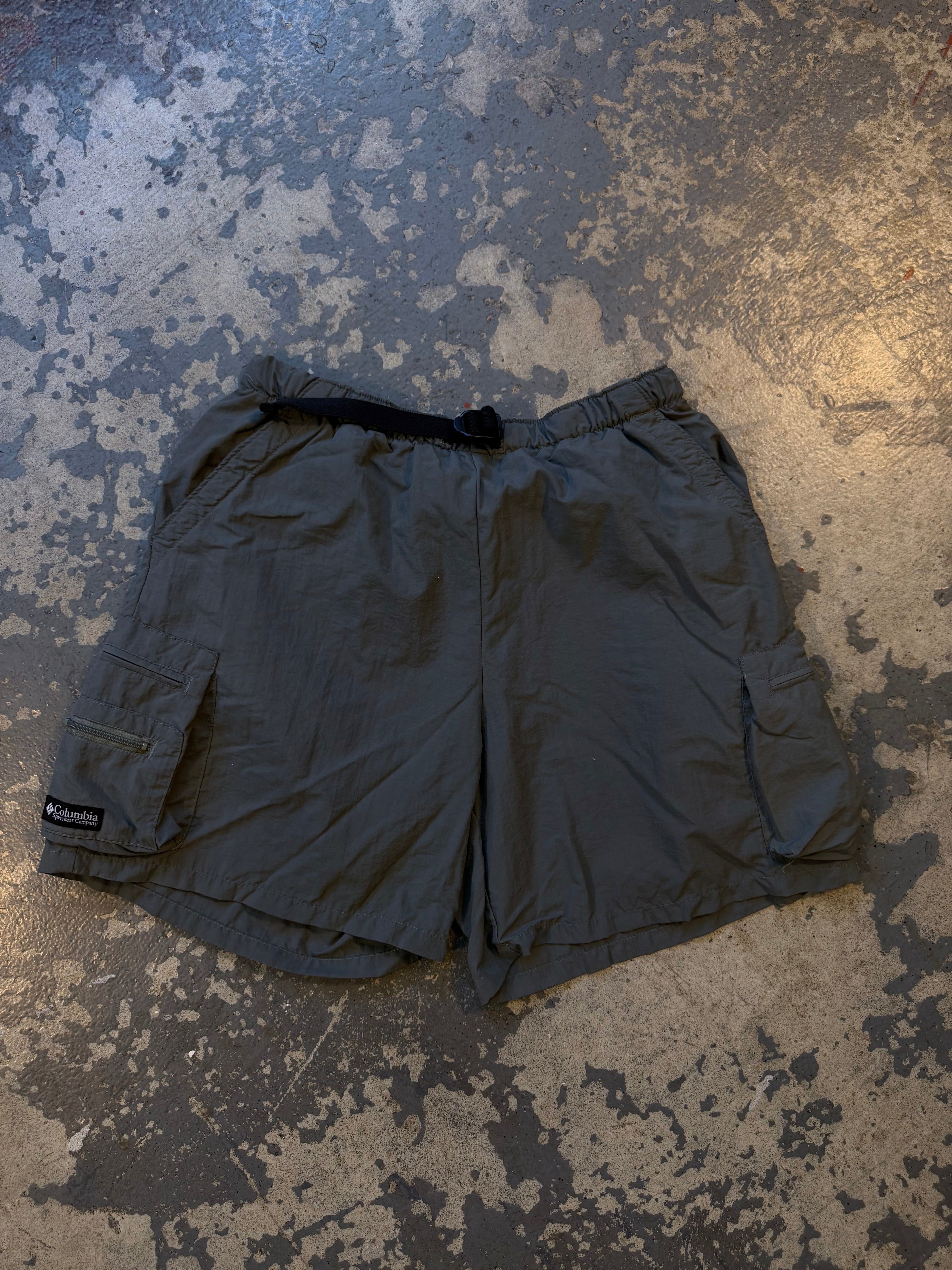 Columbia Military Geeen Shorts